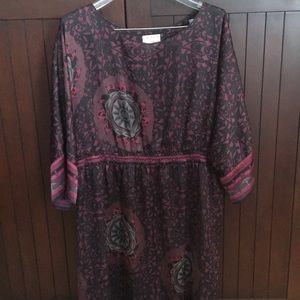 Great dress for work or going out!